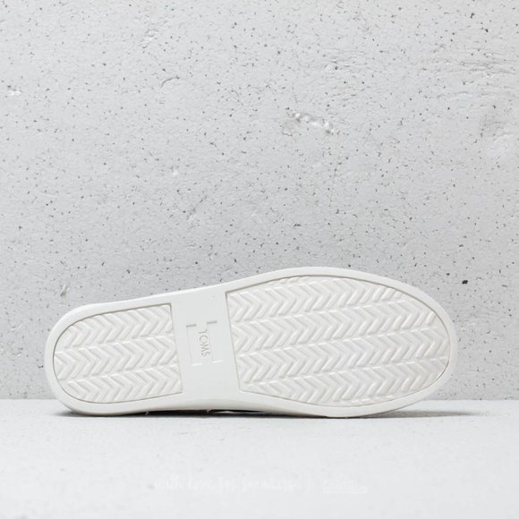 TOMS x Disney Snow White Canvas Classic Alpargata - Picture 8 of 10